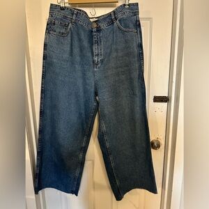 Sezane Le Crop 46 (US 14) / denim blue color
